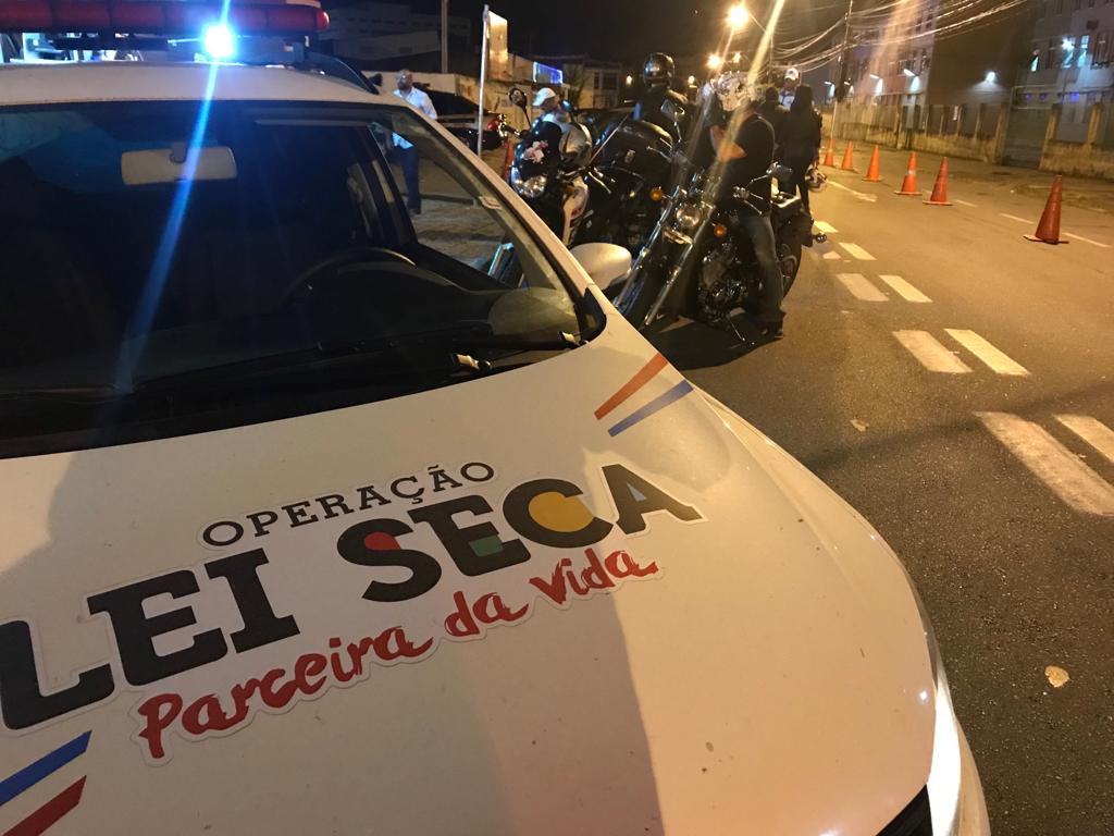 São registradas 45 infrações de trânsito e 86 testes de alcoolemia em Maceió