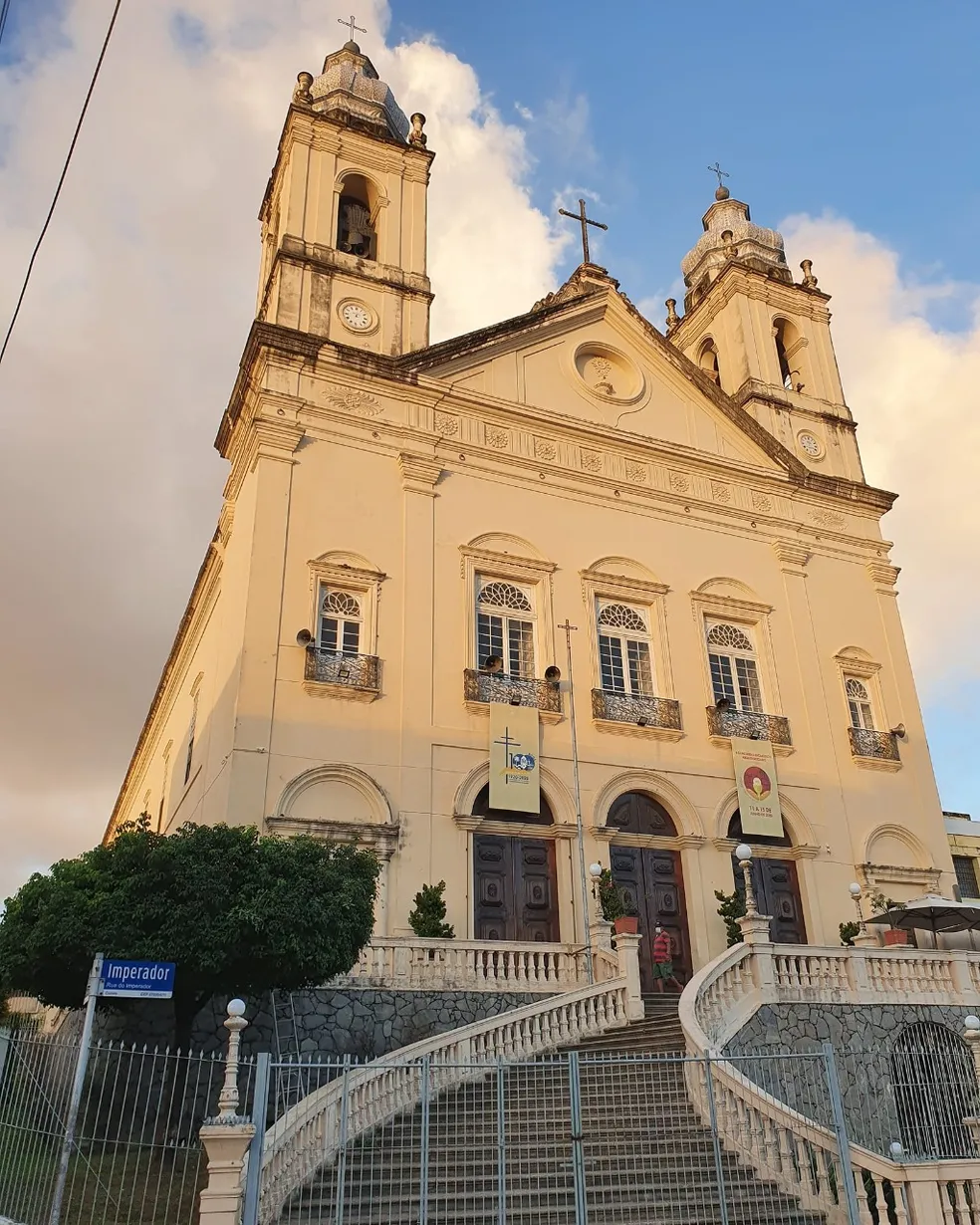 Arquidiocese de Maceió veta fogos com barulho em celebrações religiosas