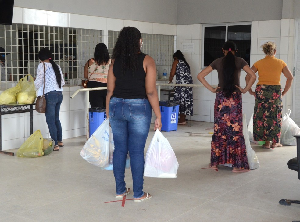 Seris divulga cronograma para volta de entrega de feiras no sistema prisional