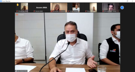 Após coletiva, prefeitos se reúnem com governador para discutir cenário da pandemia