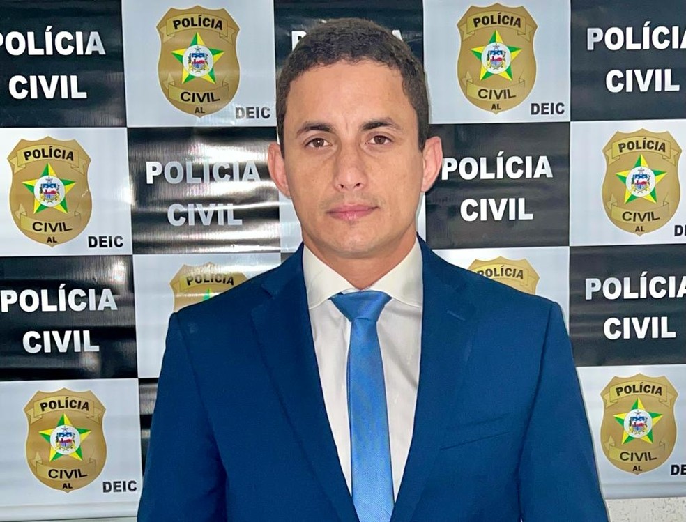 Justiça mantém delegado-geral afastado por suspeita em fraudes