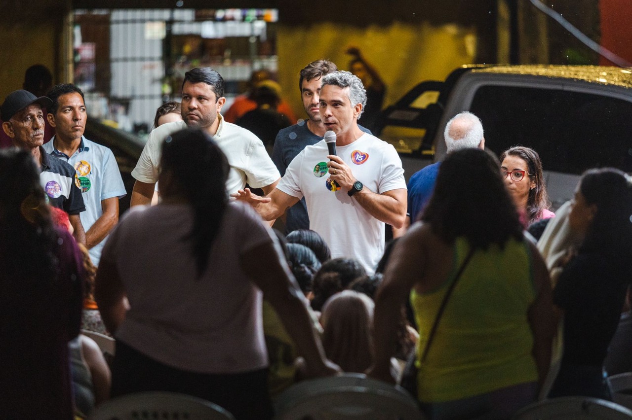 Rafael Brito recebe apoio de moradores e lideranças políticas do Benedito Bentes