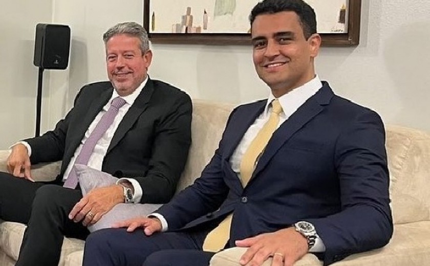 Aliança entre JHC e Arthur Lira entra no modo “stand by”