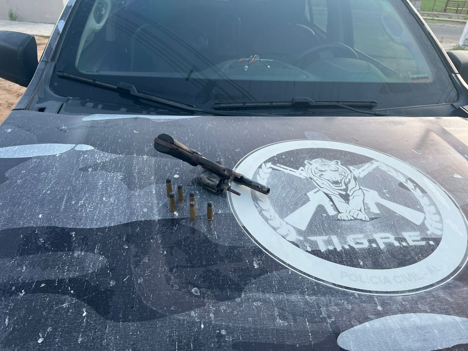 Homem é preso em flagrante por posse ilegal de arma de fogo em Maceió