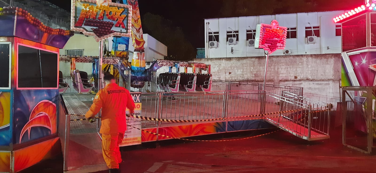 Criança de 11 anos sofre choque elétrico ao tocar em brinquedo de parque em União dos Palmares