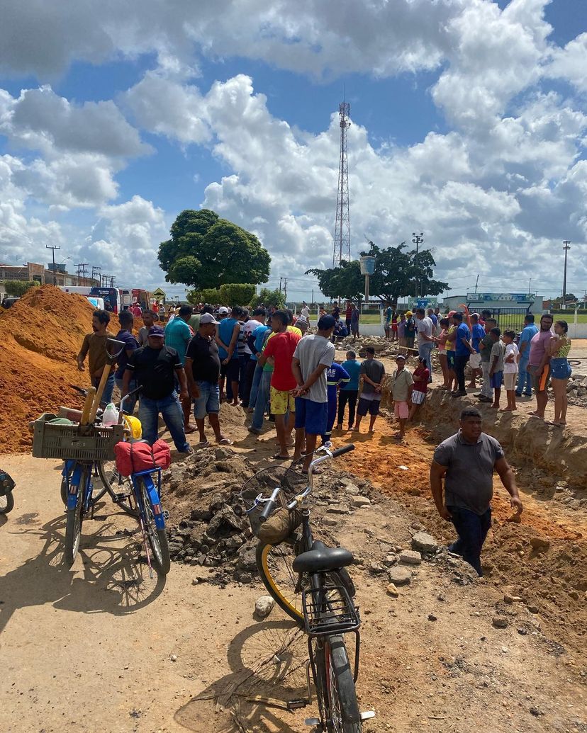 Vídeo: jovem morre soterrado em obra de saneamento no interior de Alagoas