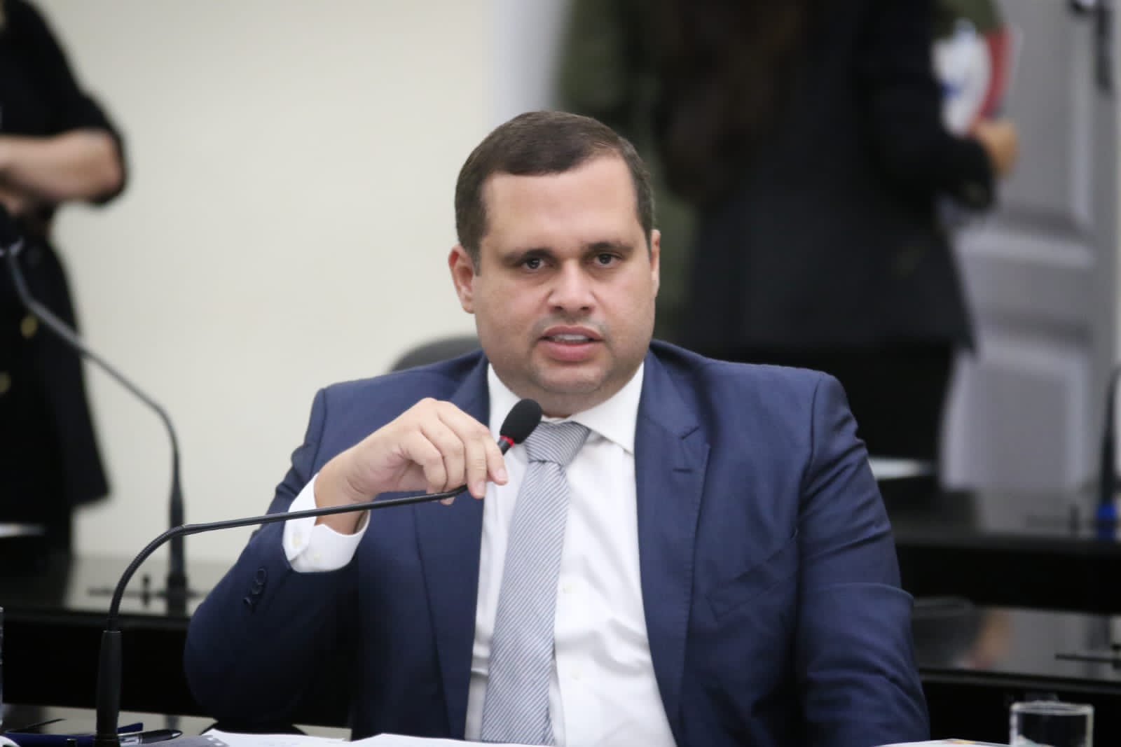 Deputado lamenta massacre em creche e reforça necessidade de prevenção contra atentados