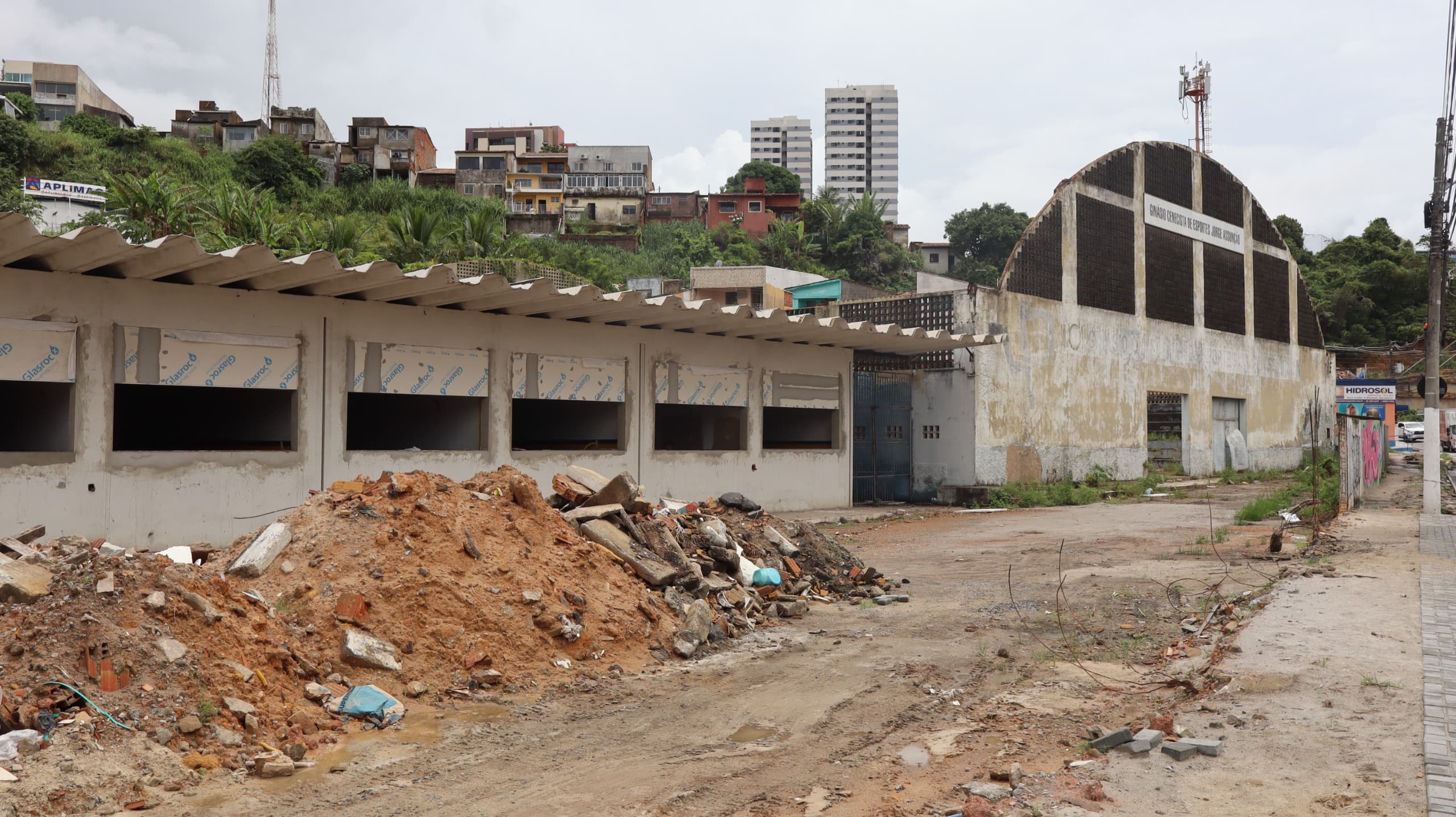 Justiça rejeita liminar e prédio do antigo Colégio Cenecista passará por reintegração de posse