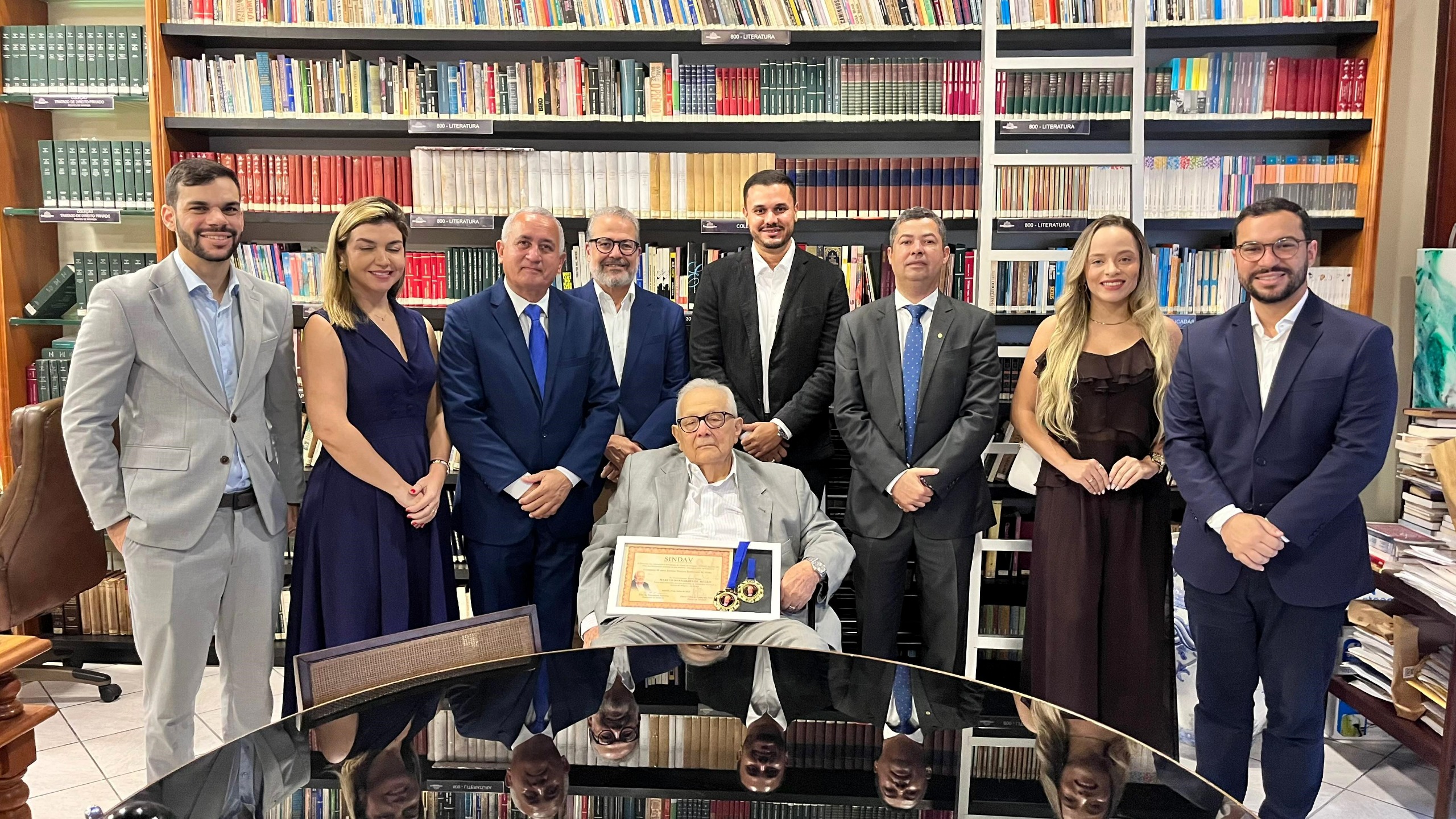 Sindicato dos Advogados de Alagoas homenageia o jurista Marcos Bernardes de Mello pelos 70 anos dedicados à advocacia