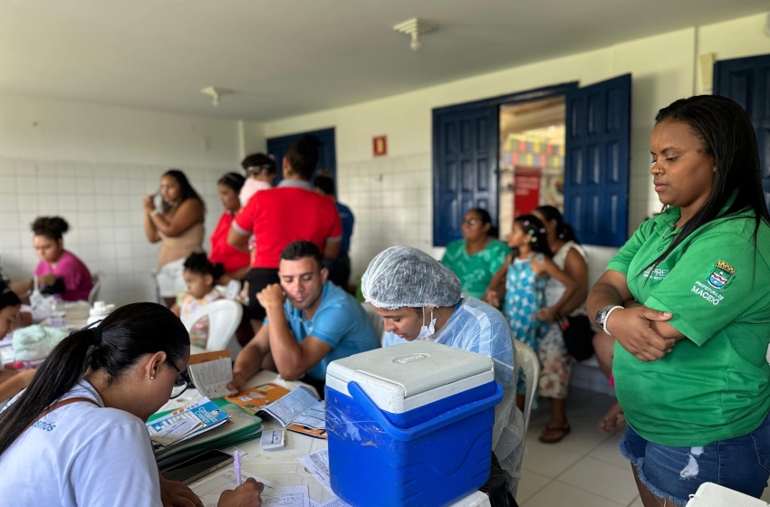 Cooperativas de recicláveis recebem serviços de saúde em Maceió