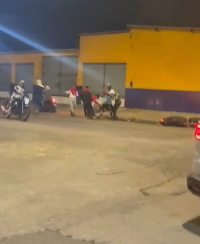 Após derrota do CSA, adolescente de 17 anos é agredido por motociclistas e ônibus depredado