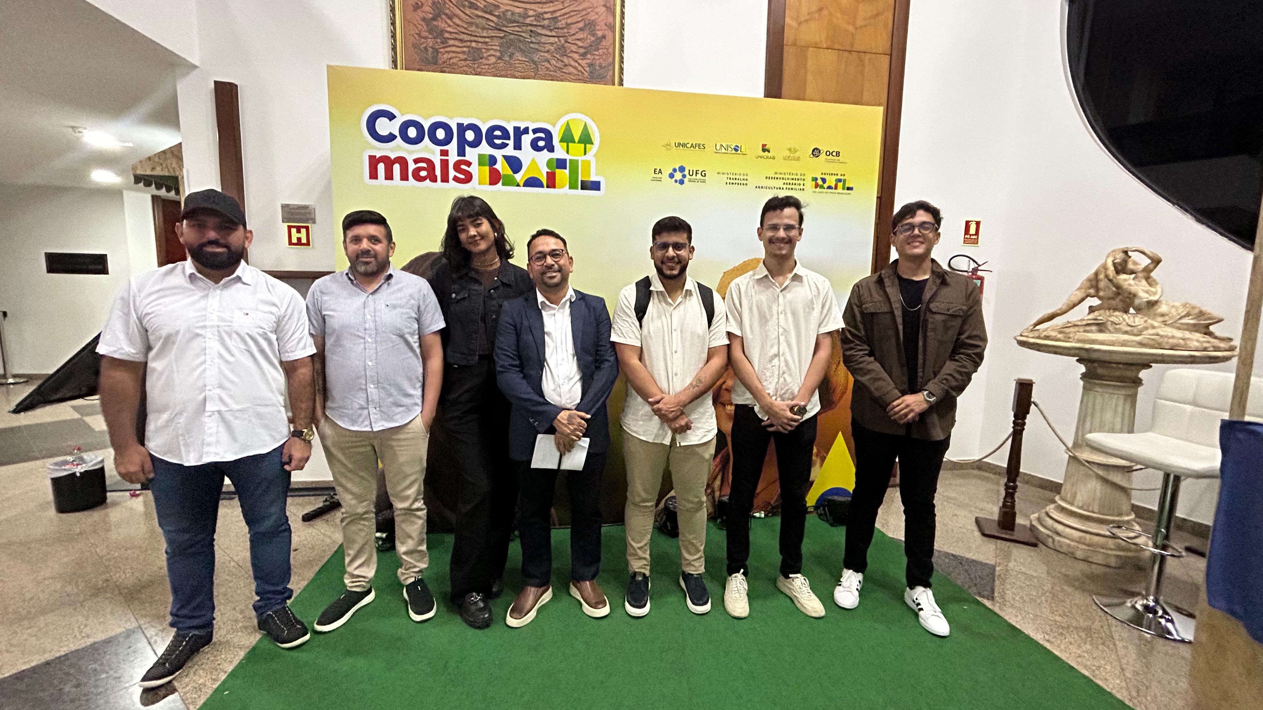 Unicafes-AL marca presença no maior encontro de cooperativismo do país