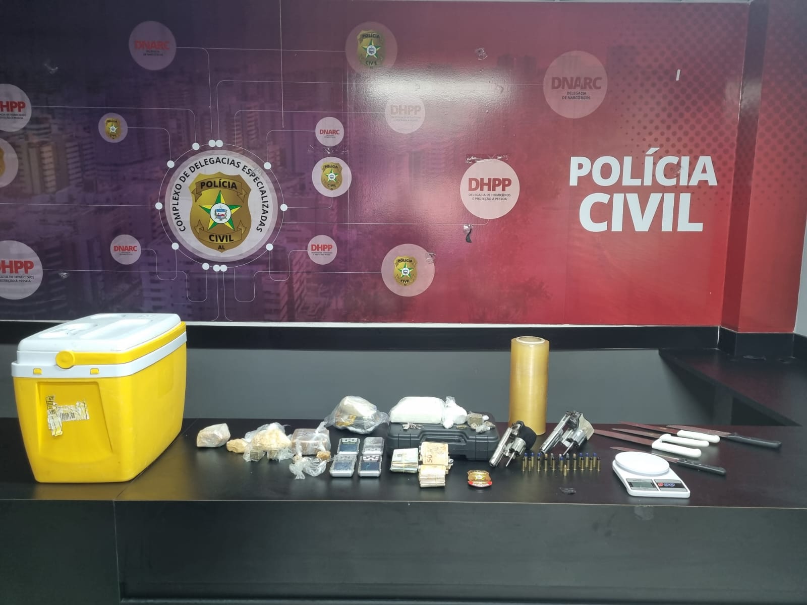 Líder de facção é preso por tráfico e homicídios na orla de Maceió