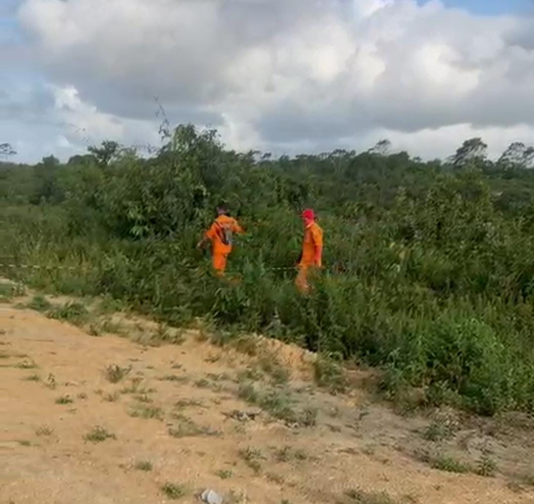 Corpo de mulher com tornozeleira eletrônica é encontrado em Coqueiro Seco