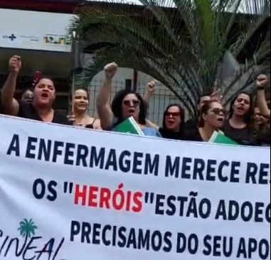 Equipes de enfermagem de UPAs em Maceió fazem protesto contra atraso de pagamento