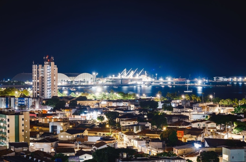 Maceió celebra crescimento de 325% em pontos de LED e avança rumo à cobertura total
