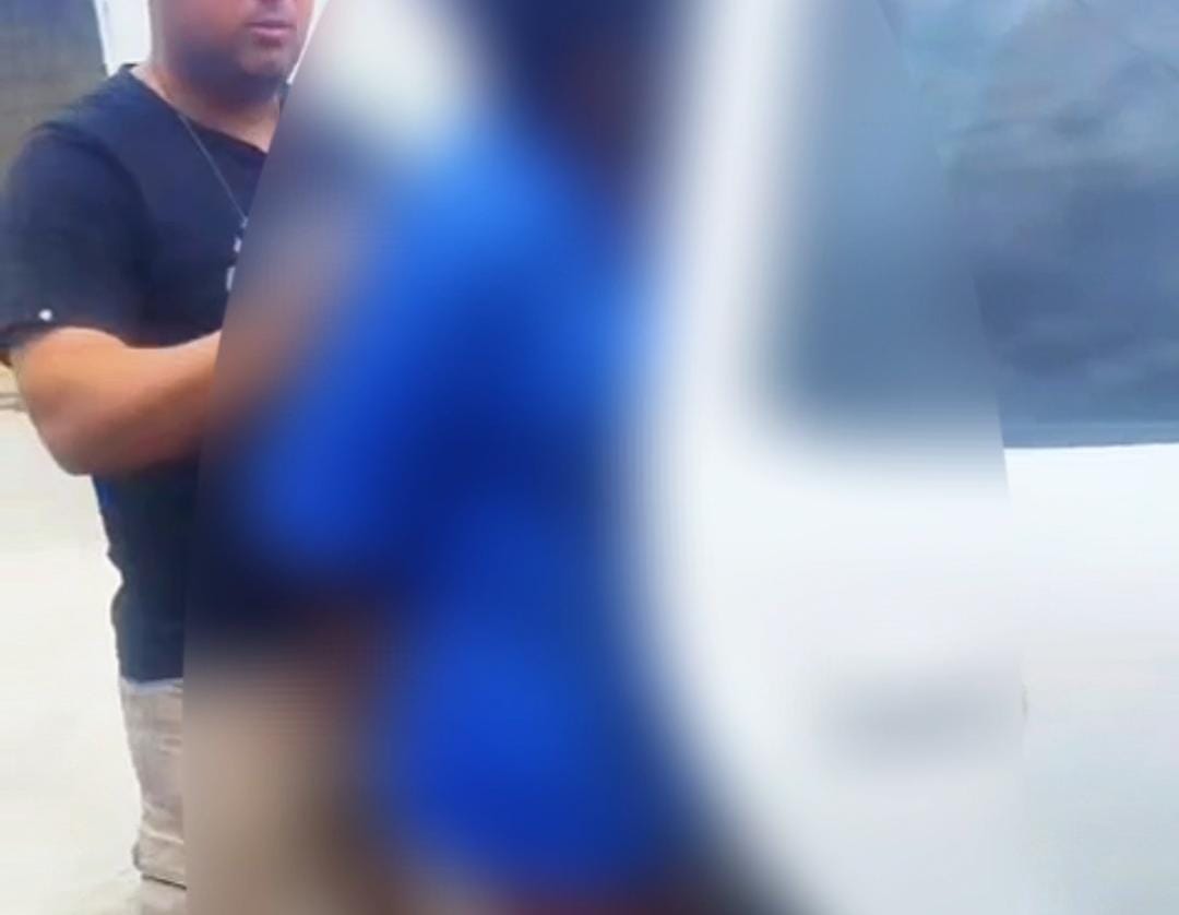 Mulher é presa suspeita de estuprar a própria filha em Pilar