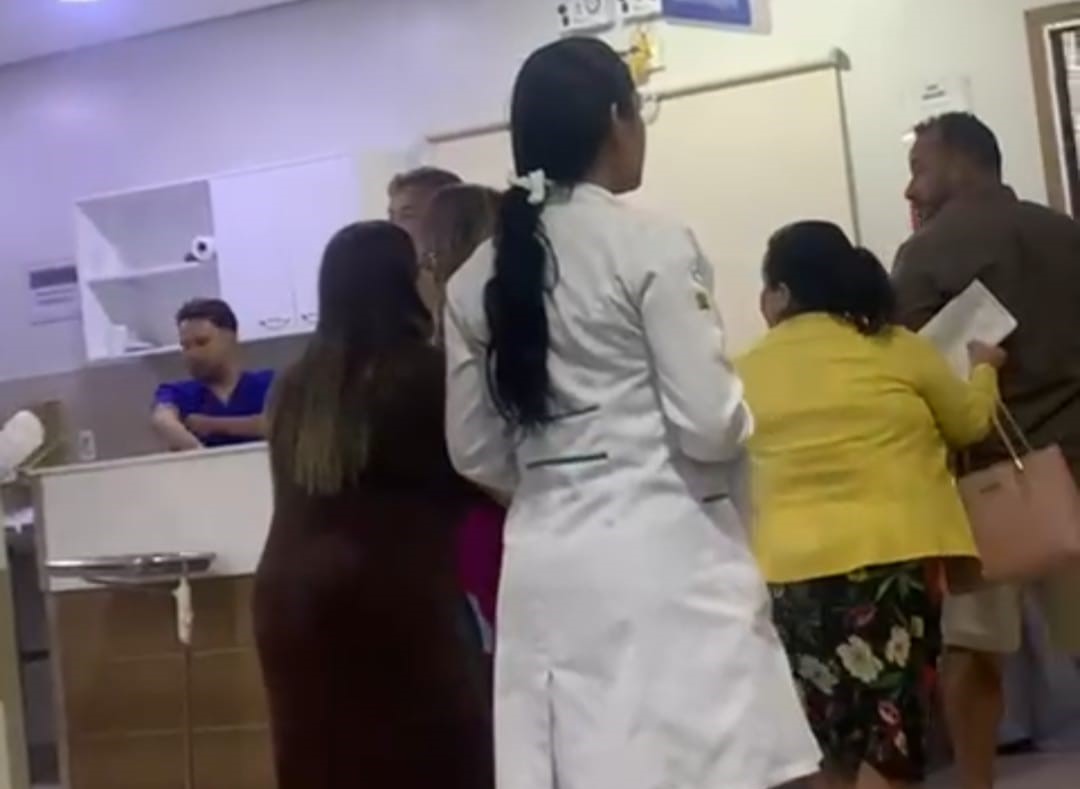 Técnico de enfermagem denuncia agresão por esposo de paciente em hospital em Maceió
