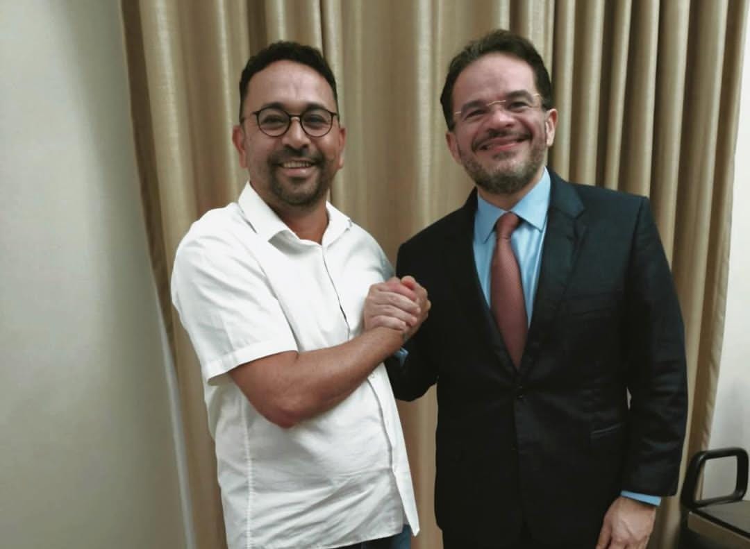 Coopaíba reforça parceria com presidente da ALE em agenda sobre desenvolvimento regional