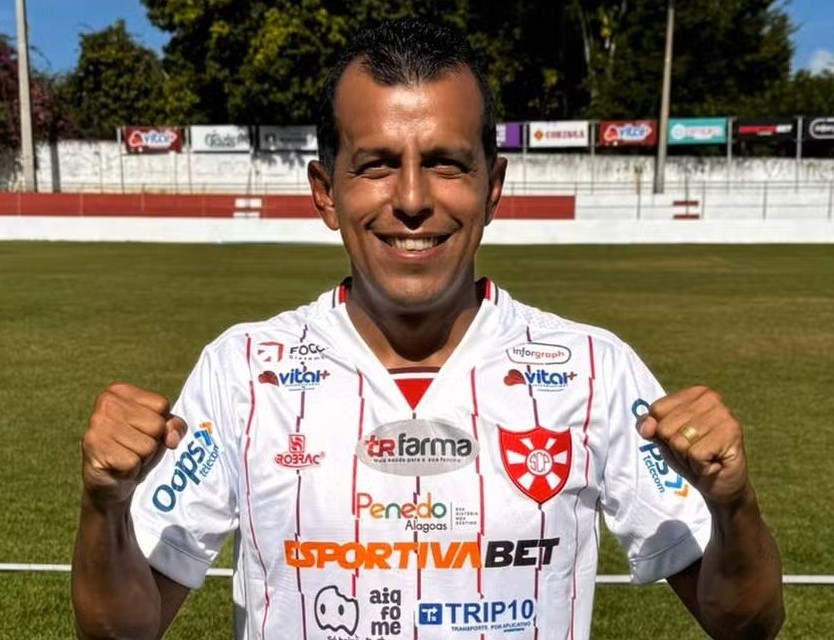Sem jogar há meses, Didira planeja voltar ao futebol na temporada 2027