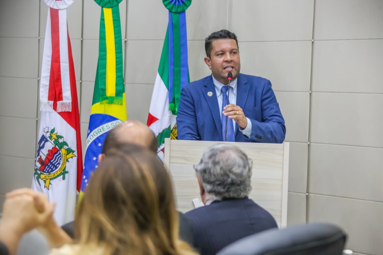 Vereador Allan Pierre tem alta produção na Câmara de Maceió, sendo autor de quase 200 matérias legislativas