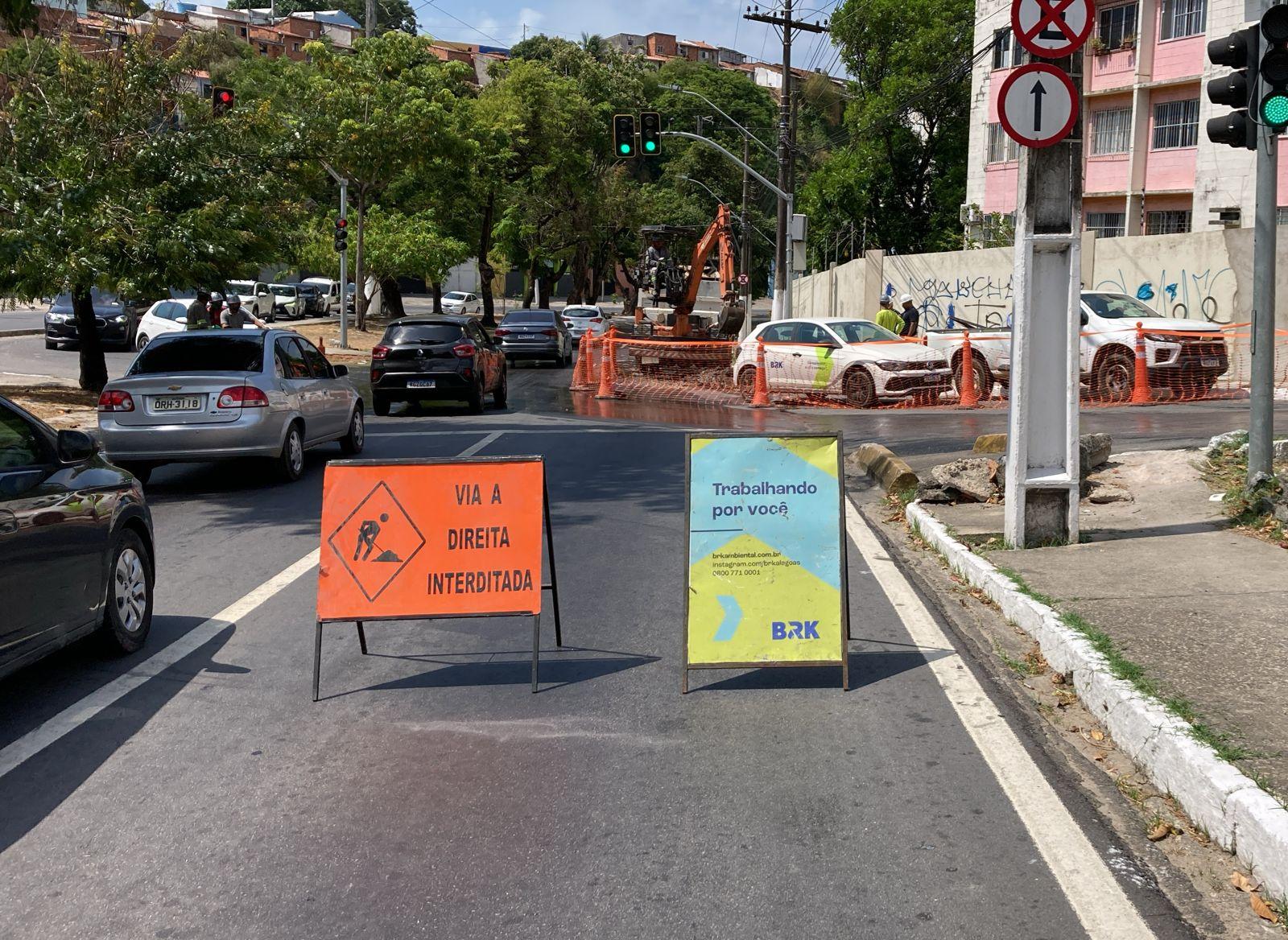 Dez bairros de Maceió têm fornecimento de água afetado devido a vazamento