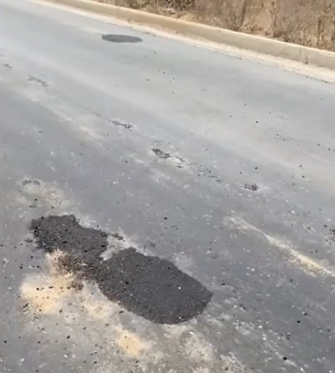 Empresa entrega asfalto de má qualidade após receber R$ 13 mi de emenda de Arthur Lira