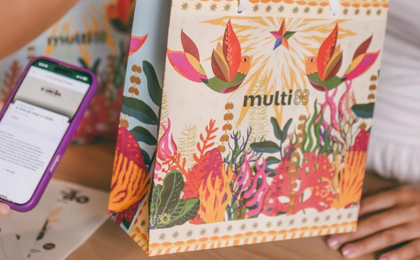 Parque Shopping Maceió mantém promoção de verão com cangas exclusivas assinadas por artista alagoana