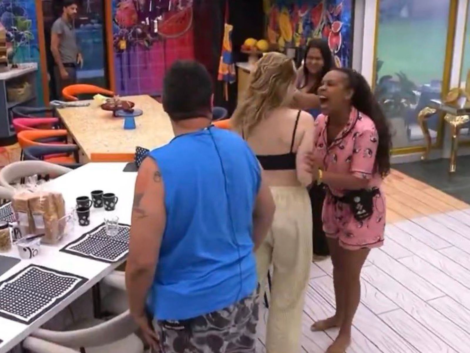 Sol é expulsa do “BBB26” após empurrar Ana Paula em discussão