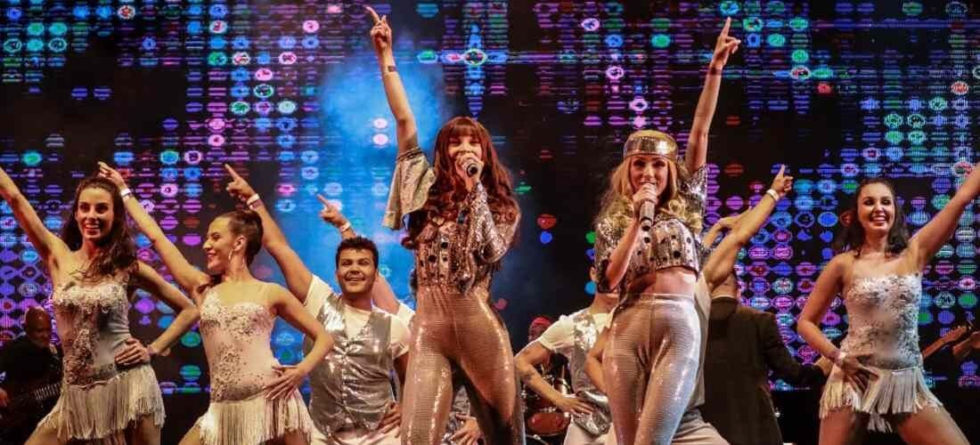 Espetáculo traz os maiores sucessos da banda Abba para Maceió