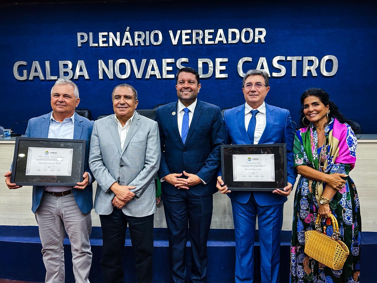 Allan Pierre homenageia empresários por contribuição à economia de Maceió