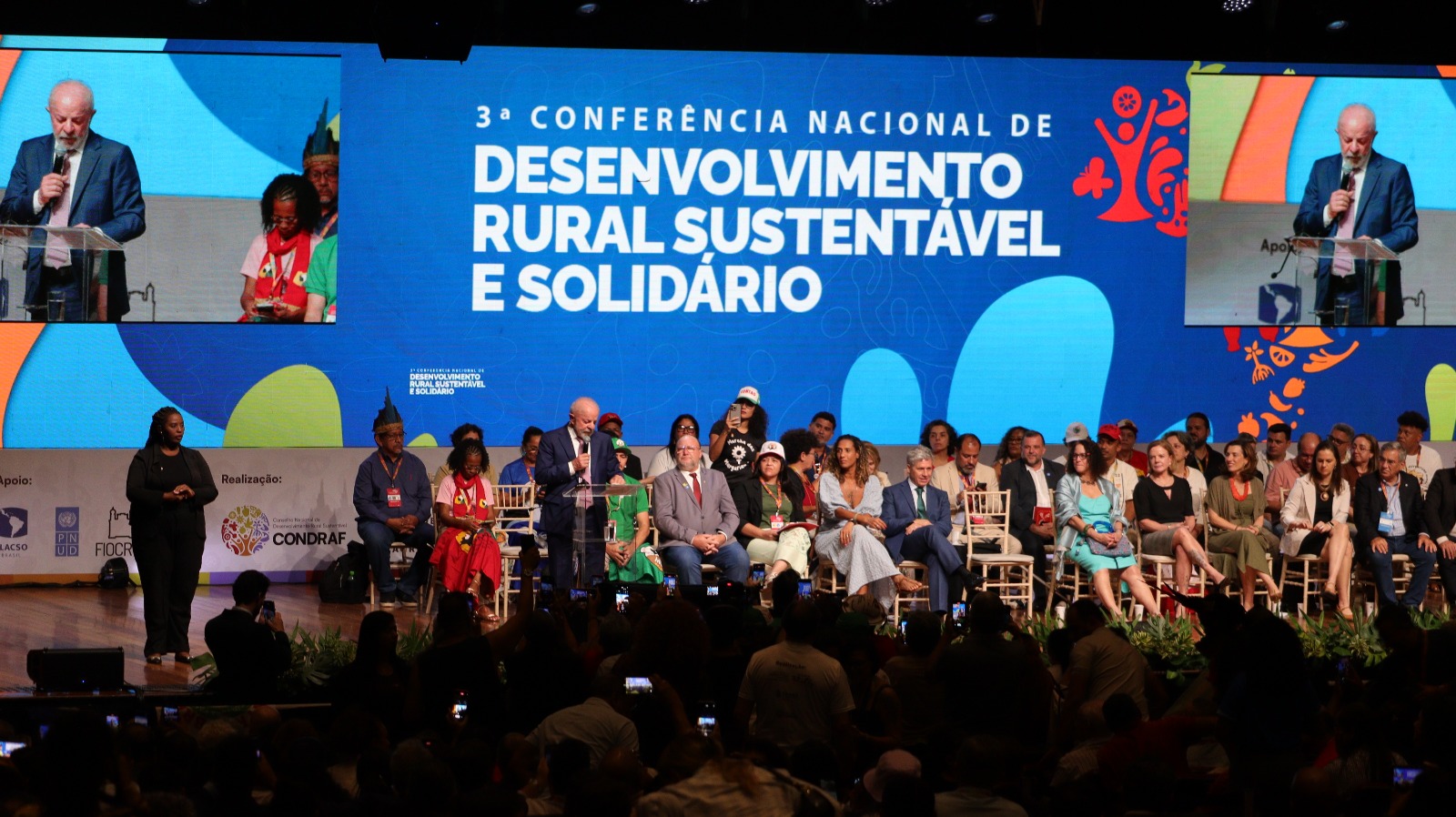 Presidente Lula entrega título para quilombolas de Tabacaria