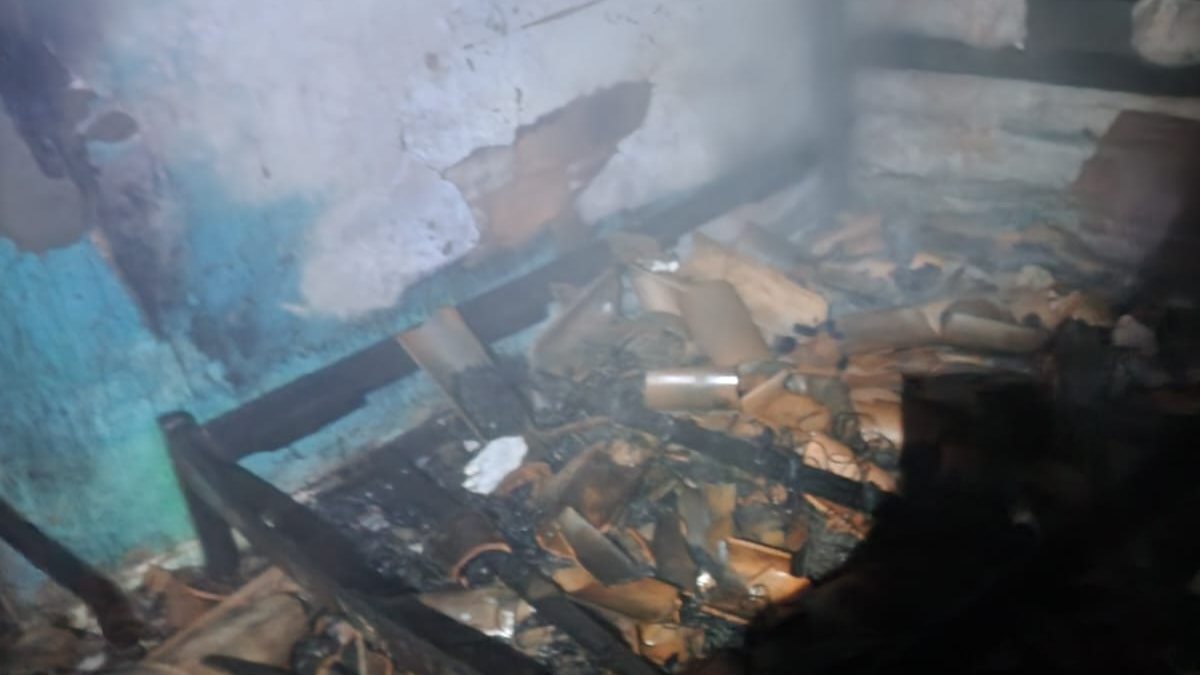 Incêndio atinge residência em AL e destrói três cômodos; saiba mais