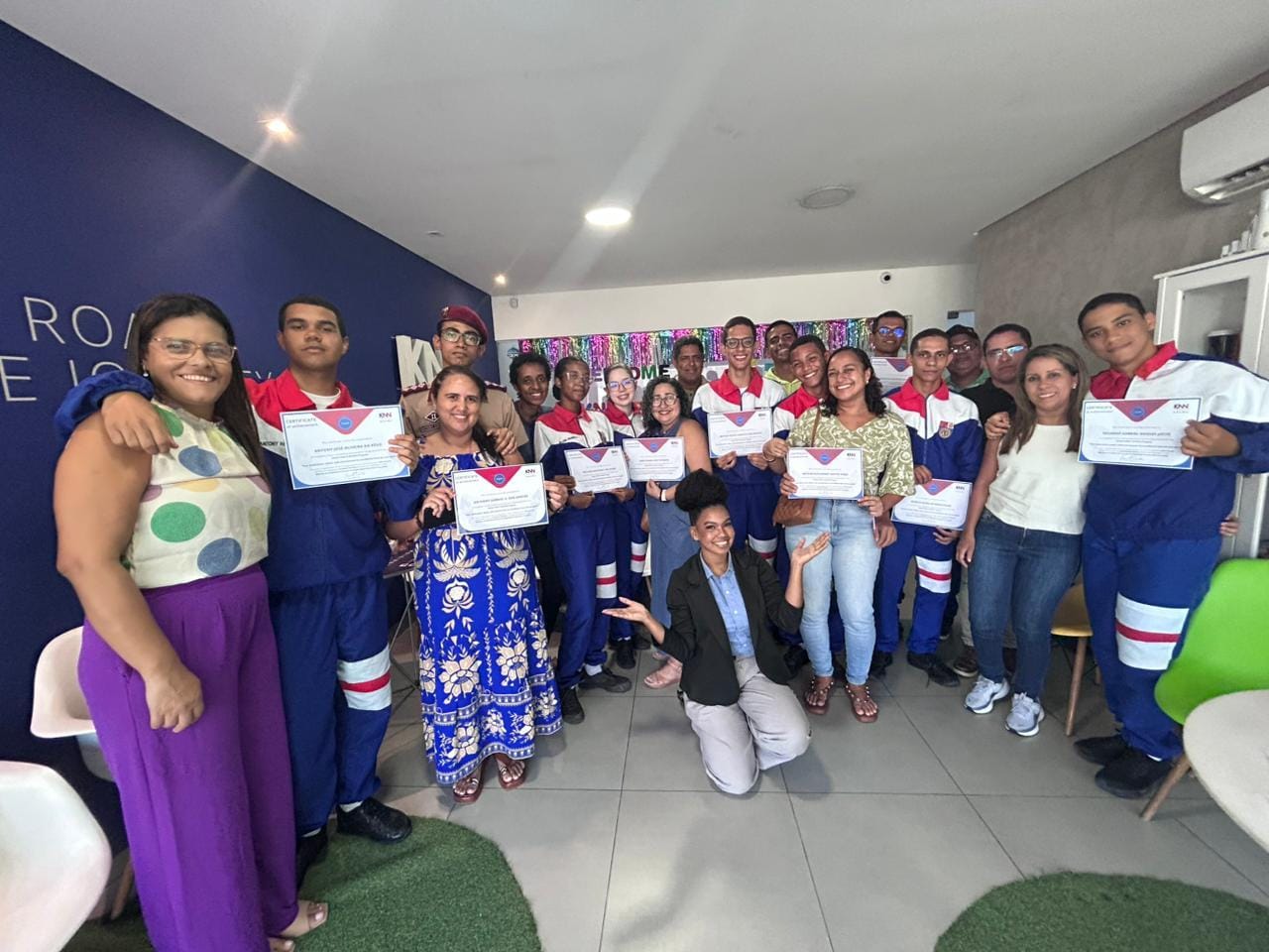 Alunos de Maceió escolhidos para viagem a Londres ganham curso de inglês