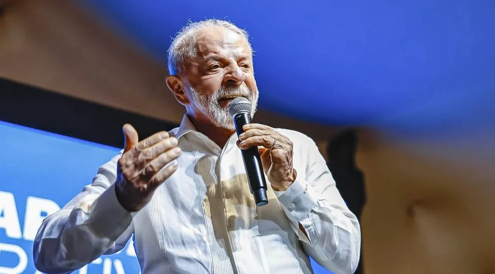 Lula reúne ministros às vésperas de saída recorde de 20 titulares para disputa eleitoral