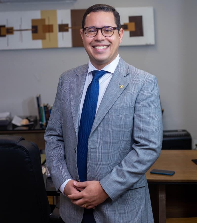 Fabrício Leão Souto é reeleito ao cargo de Defensor Público-Geral de Alagoas