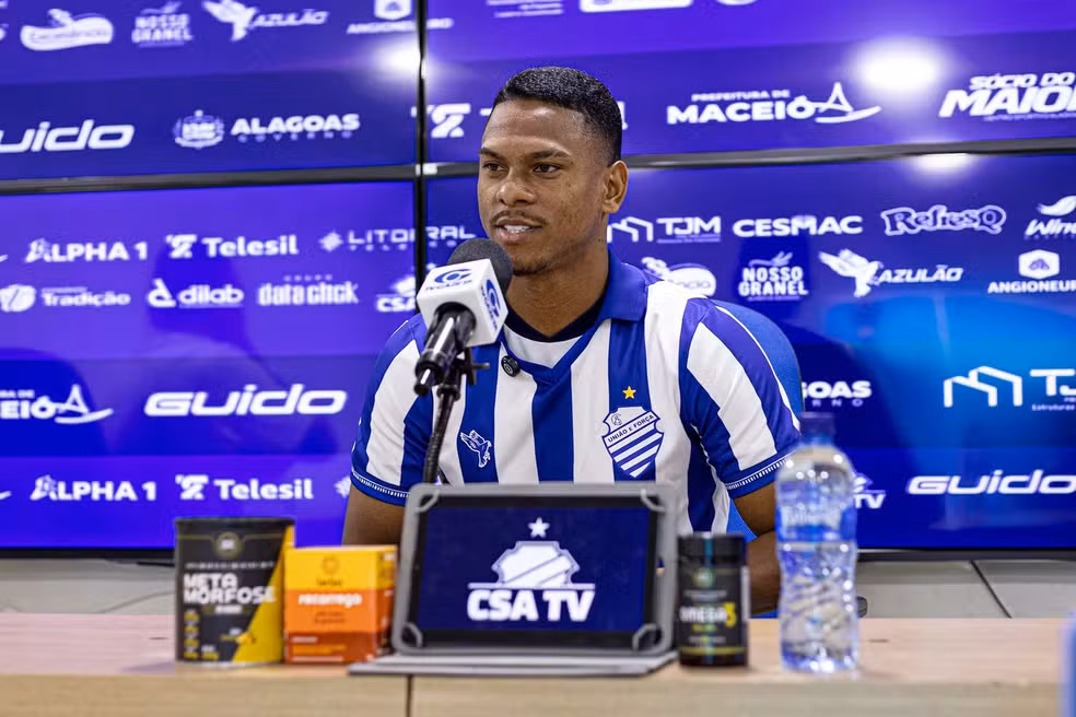 CSA perde Lucas Silva por lesão e define escalação para enfrentar Jacuipense