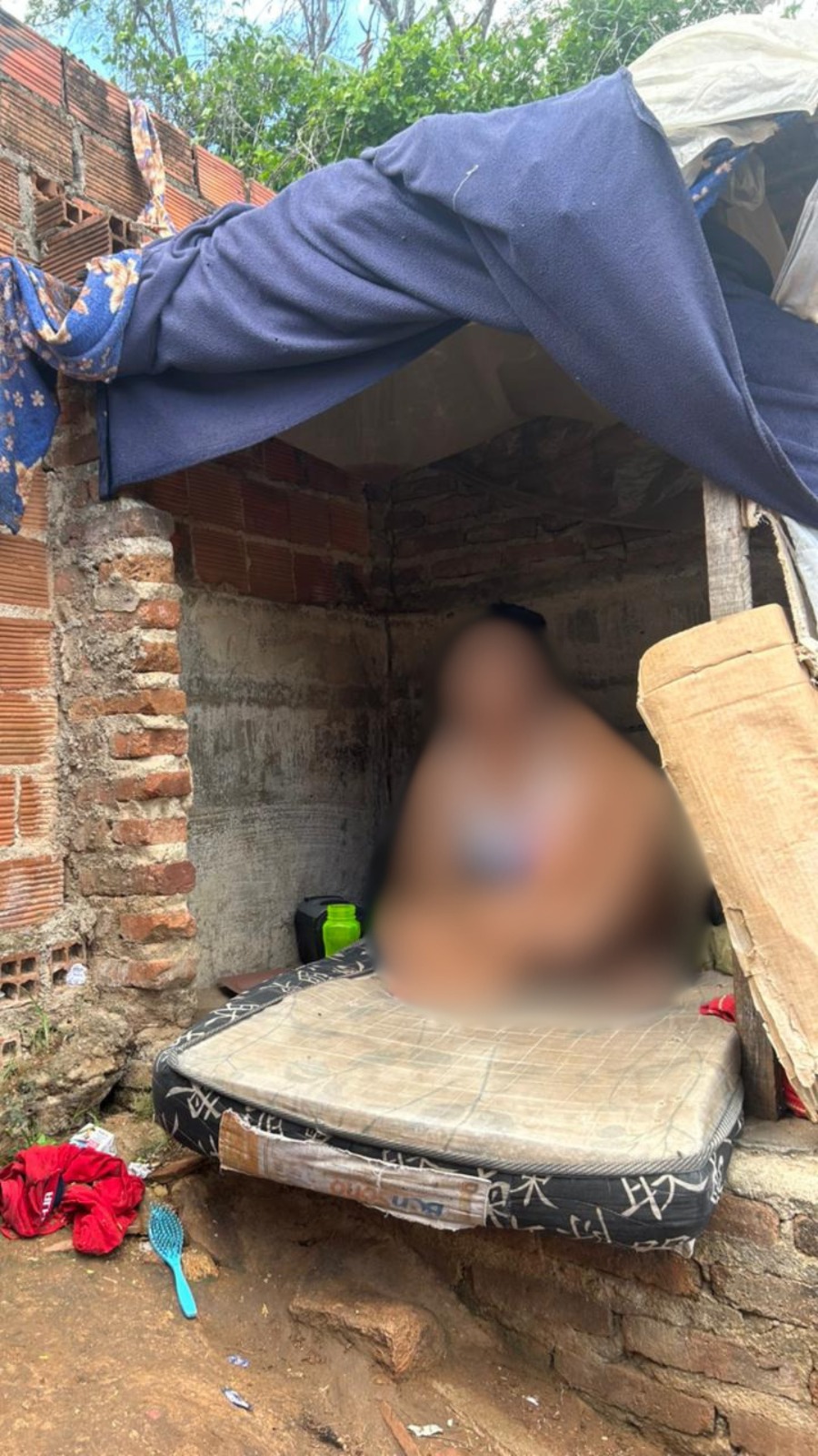 Homem é preso por manter adolescente em canil em Santana do Ipanema