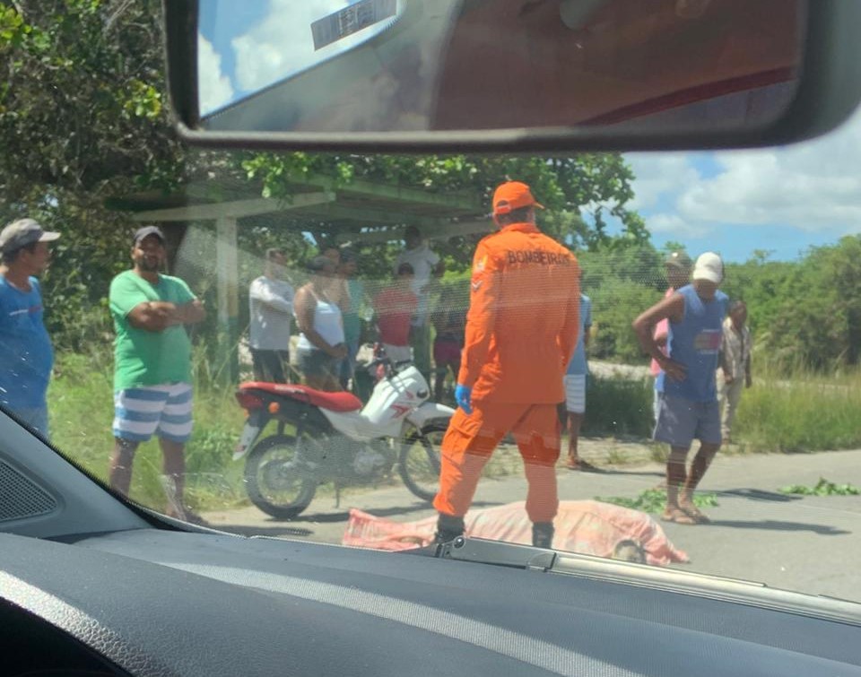Mulher morre após ser atropelada no povoado Penedinho, em Piaçabuçu