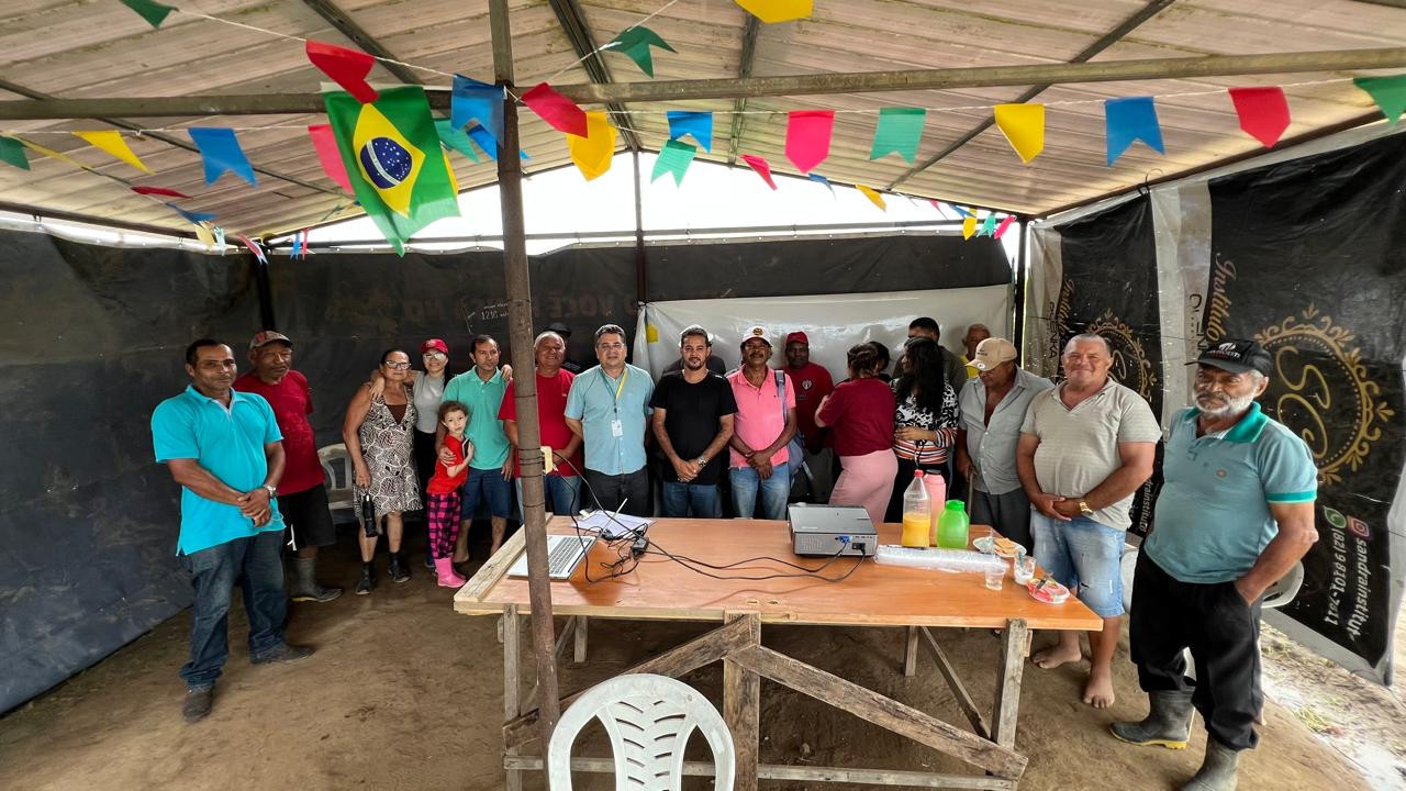 Sescoop-AL orienta agricultores com ação sobre cooperativismo em Branquinha