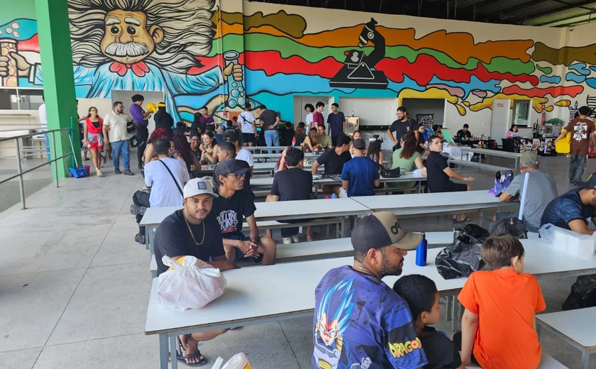 Projeto reúne centenas de jovens em evento de cultura nerd no interior