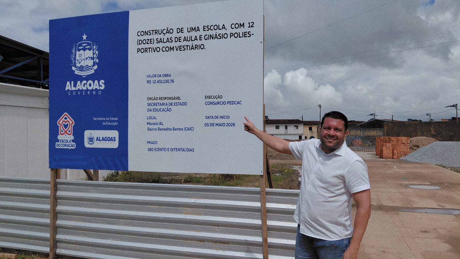 Com apoio de Allan Pierre, Benedito Bentes ganha nova escola pública