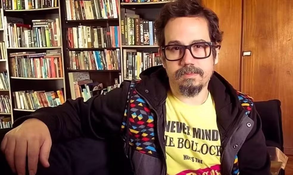 Cineasta baiano Ricardo Spencer é encontrado morto em seu apartamento