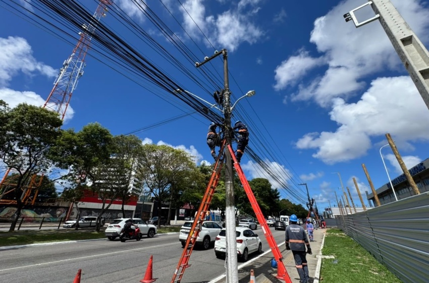 Projeto Poste Limpo avança na parte alta de Maceió