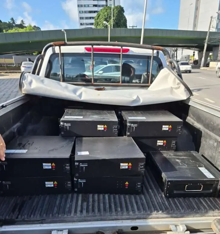 Polícia recupera equipamentos furtados em provedora de internet