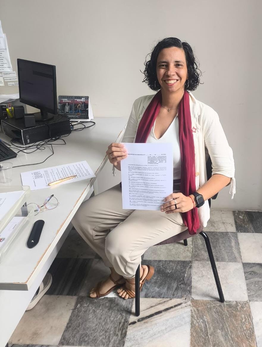 Elida Miranda propõe transparência na remuneração de homens e mulheres em Alagoas