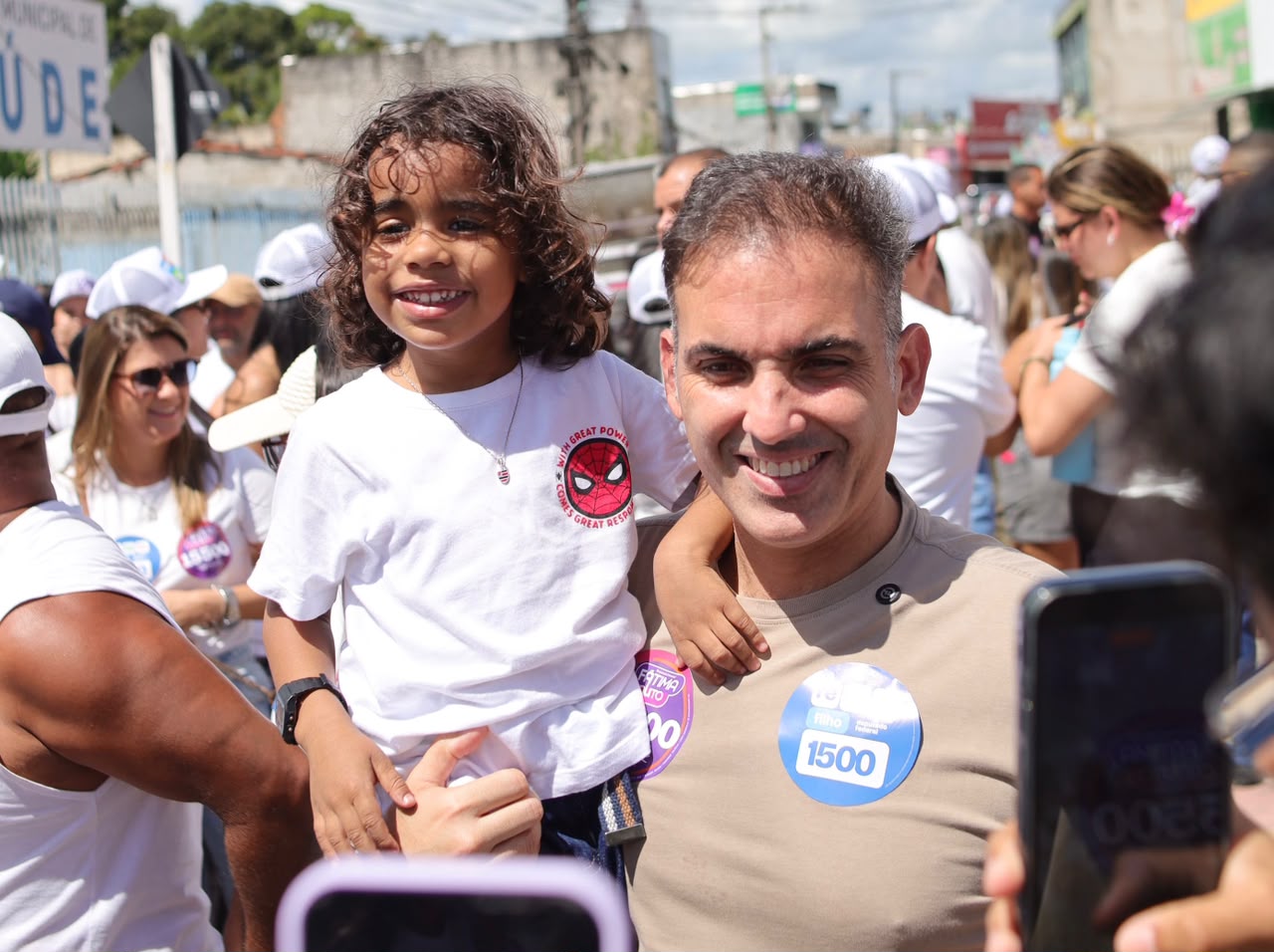 Renato Filho destaca saúde, educação e esporte em campanha para deputado federal