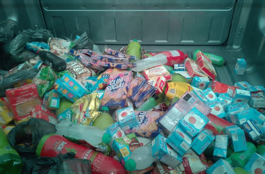Vigilância Sanitária apreende 300 kg de alimentos vencidos em Maceió