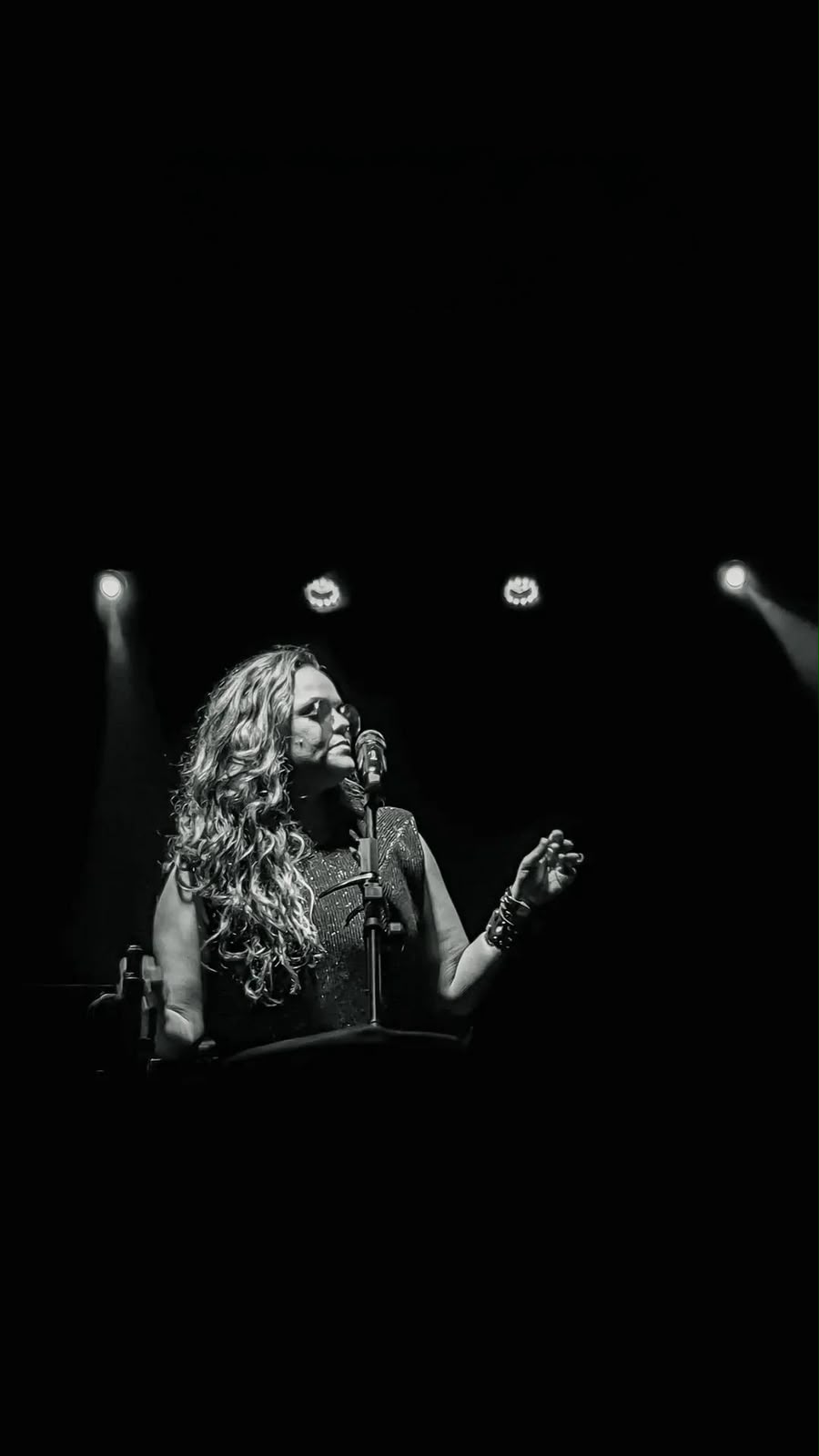 Fernanda Guimarães revive Rita Lee e Cássia Eller em show no Jaraguá