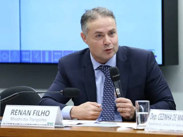 CartaCapital declara apoio a Renan Filho e destaca atuação no Ministério dos Transportes